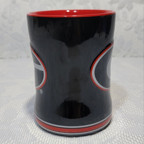 NCAA Georgia Bulldogs Black Red Embossed Cup 14oz Relief Coffee Mug Collectible - Picture 4 of 17